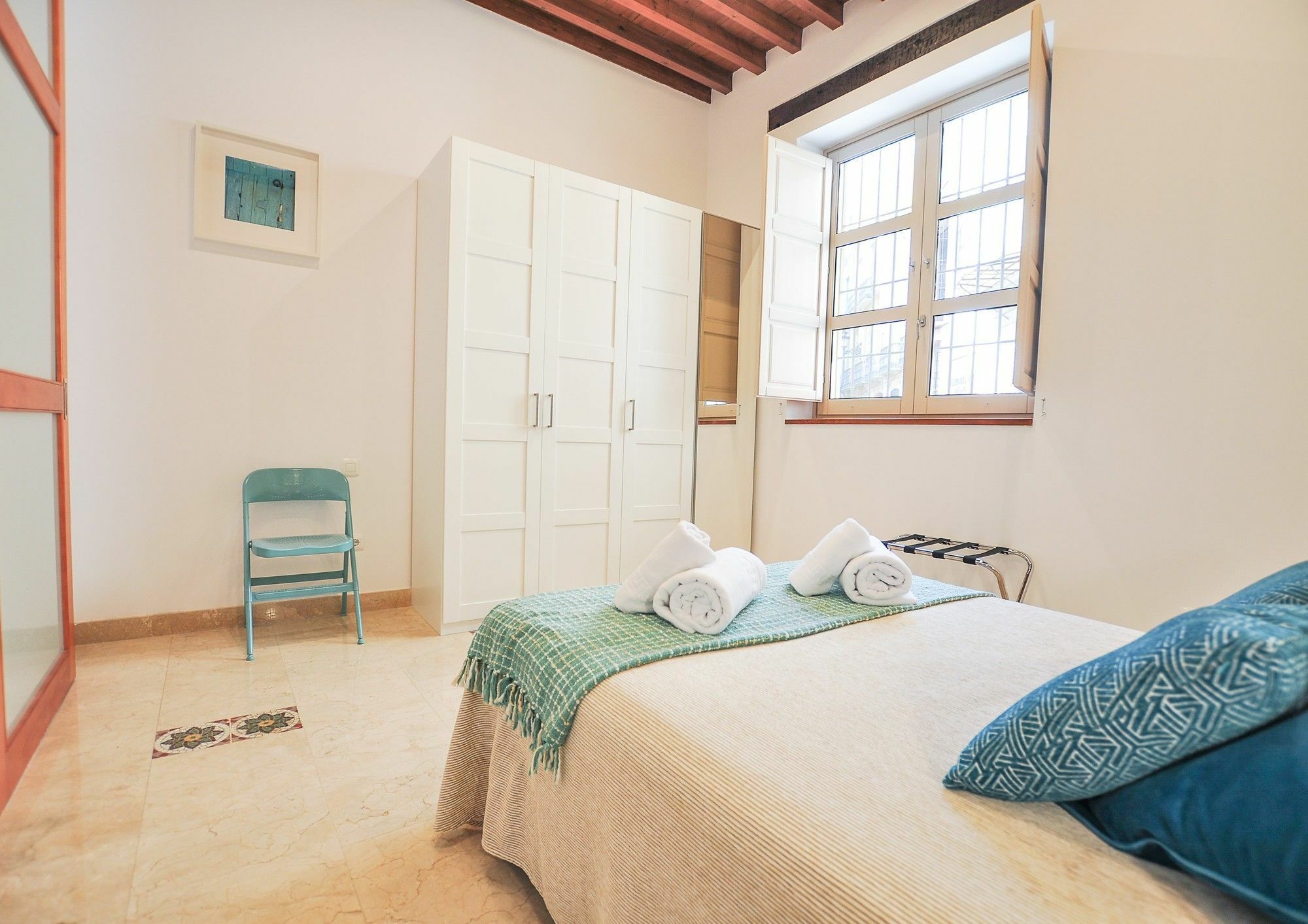 Apartament Renthas Vid Loft Malaga Zewnętrze zdjęcie